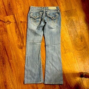 Rock Revival Jeans 27